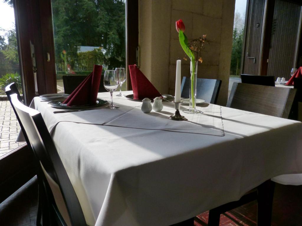 Hotel Restaurant Ramster Schneverdingen Esterno foto